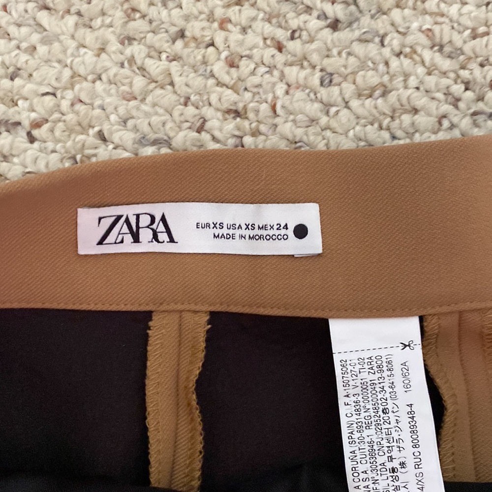 Zara shorts - Picture 2 of 3